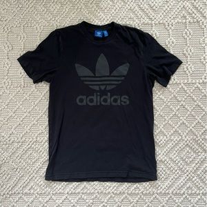 Adidas black blackout shirt mens medium